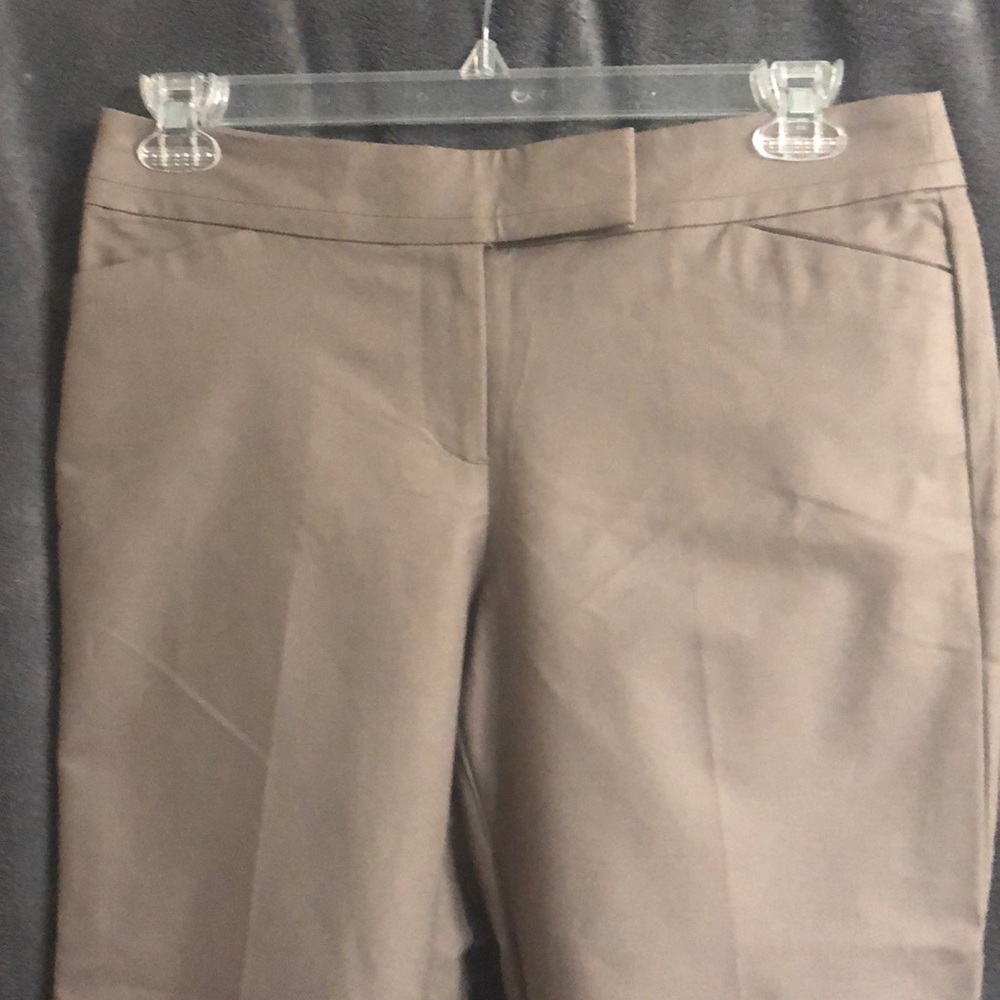 NWT Ann Taylor Factory cropped pants, khaki, sz 8